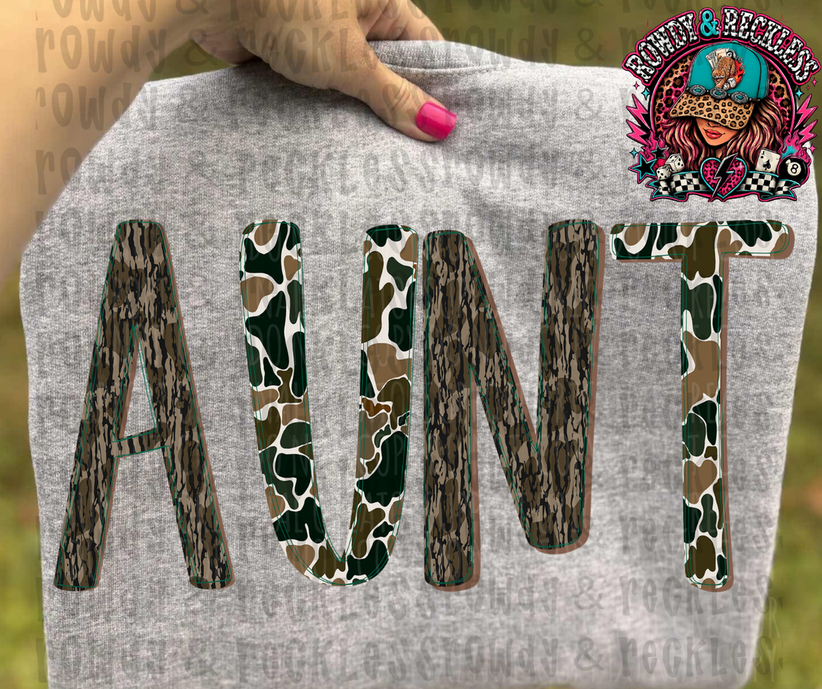 Camo aunt